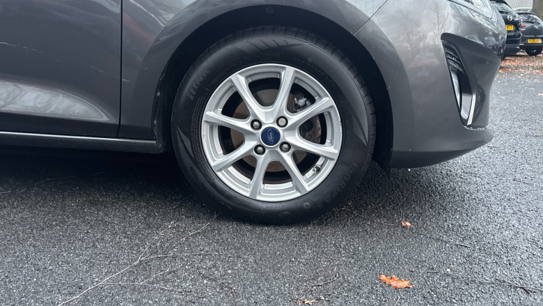 Ford Fiesta 1.1 Zetec 5dr Petrol Hatchback